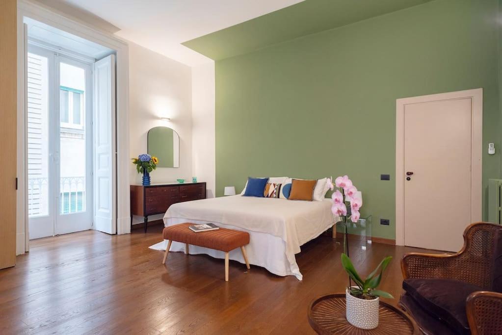 Modern Hospitality Naples Exclusive Stay 外观 照片